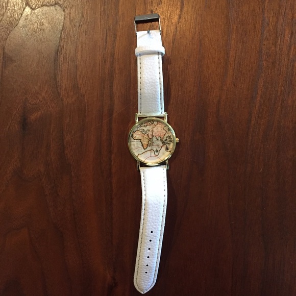 Watch - Picture 1 of 2